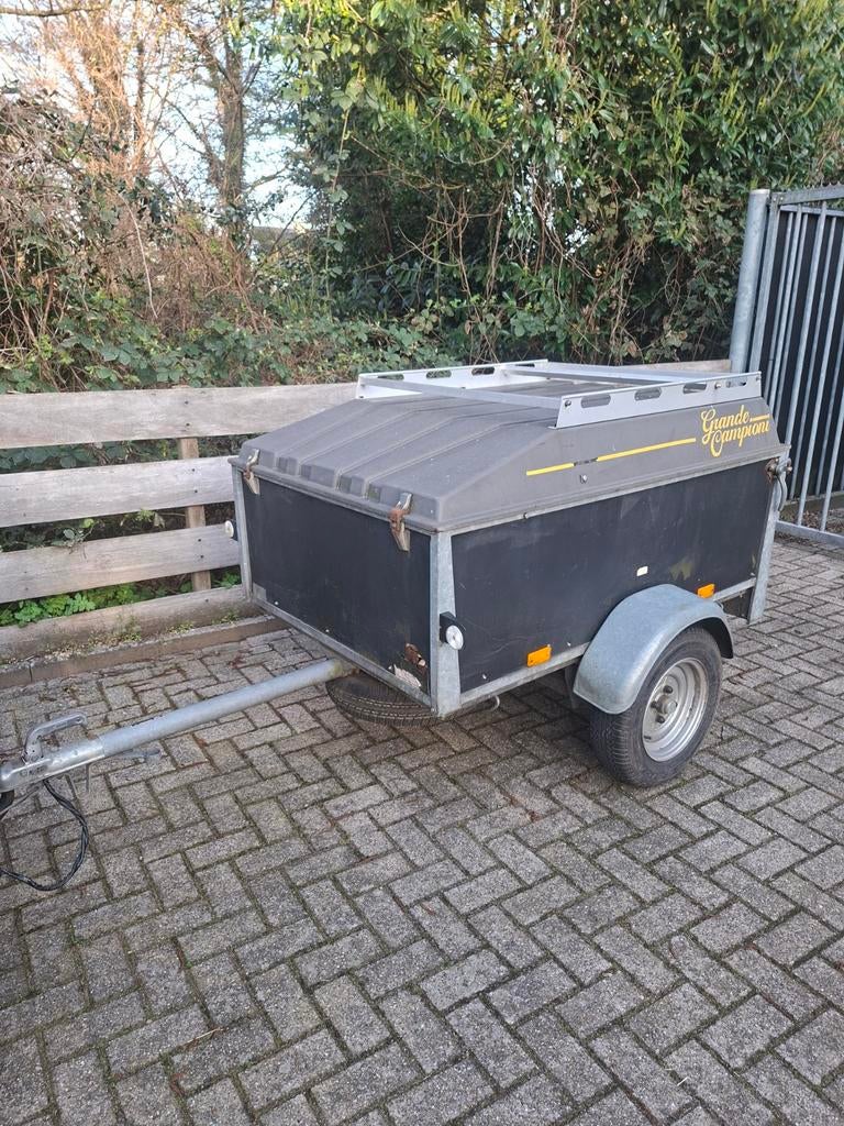 Compacte aanhangwagen Grande Campioni, Ophalen, Gebruikt