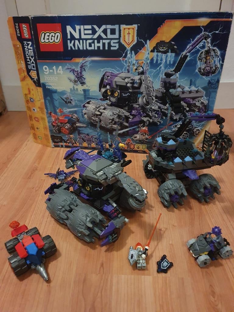 Lego Nexo Knights 70352: Jestro's Hoofdkwartier met doos, Ophalen of Verzenden, Zo goed als nieuw, Complete set, Lego