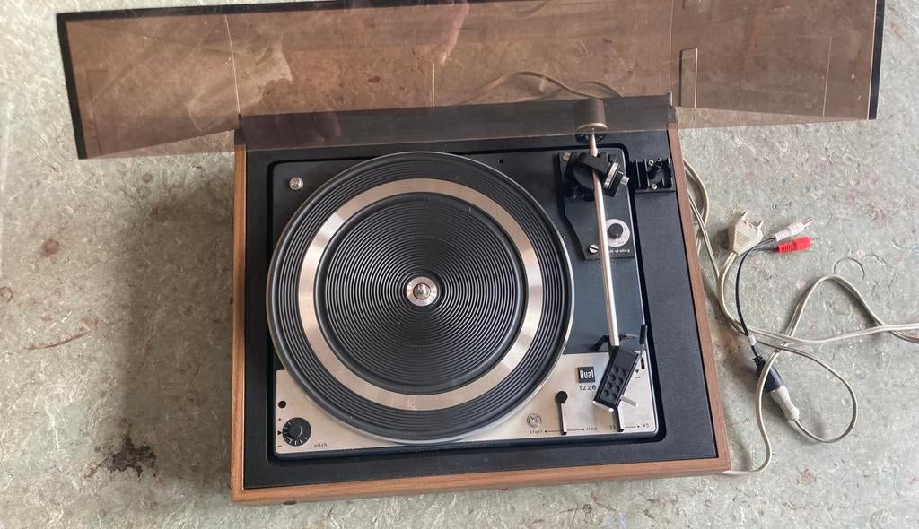 Dual 1226 pick-up, Ophalen of Verzenden, Zo goed als nieuw, Dual