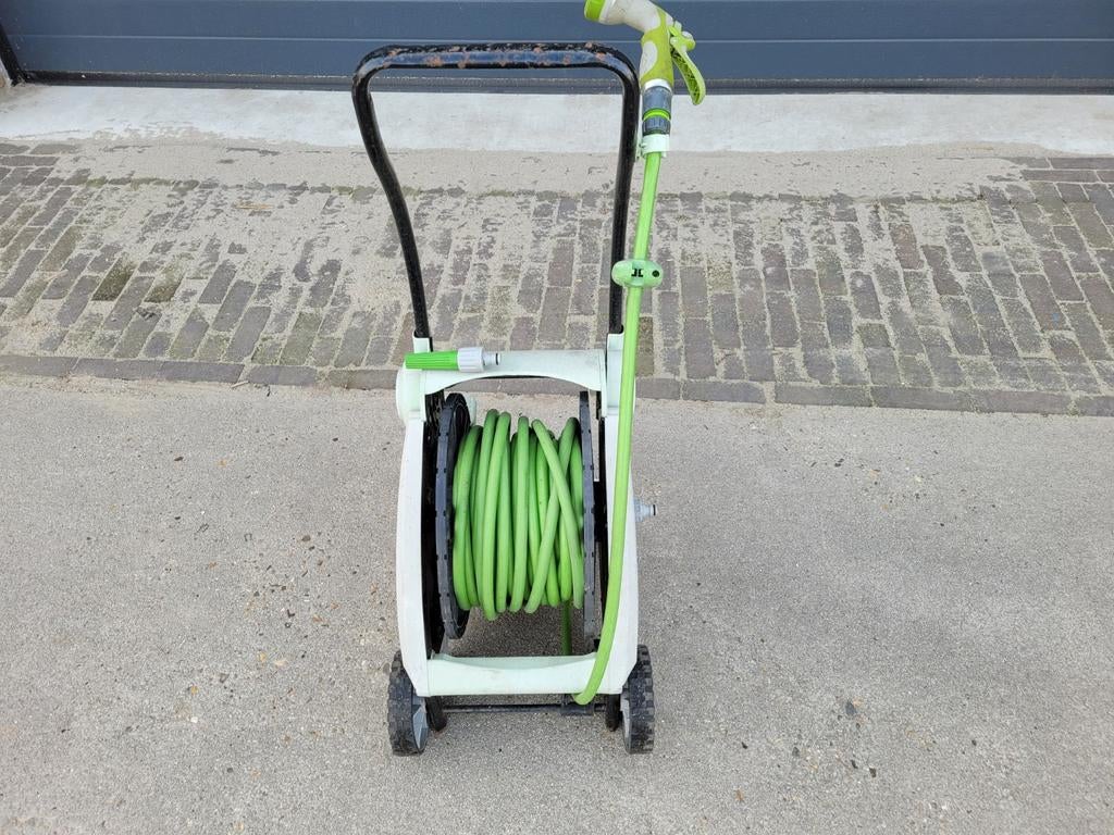 Gardena slangenhaspel., Tuin en Terras, Tuinslangen, Ophalen of Verzenden, Gebruikt