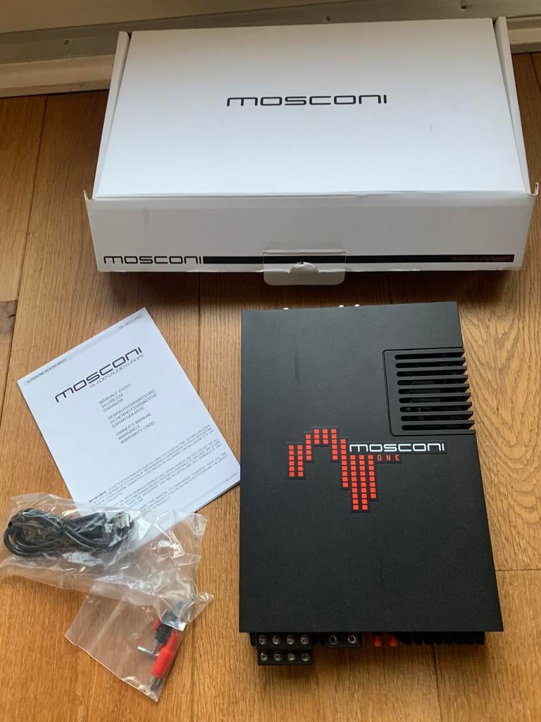 Mosconi versterker 130.4 DSP, Ophalen of Verzenden, Zo goed als nieuw