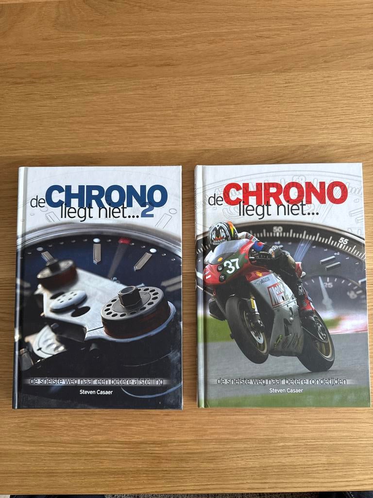 De Chrono liegt niet... deel 1 en 2, Boeken, Ophalen of Verzenden, Gelezen