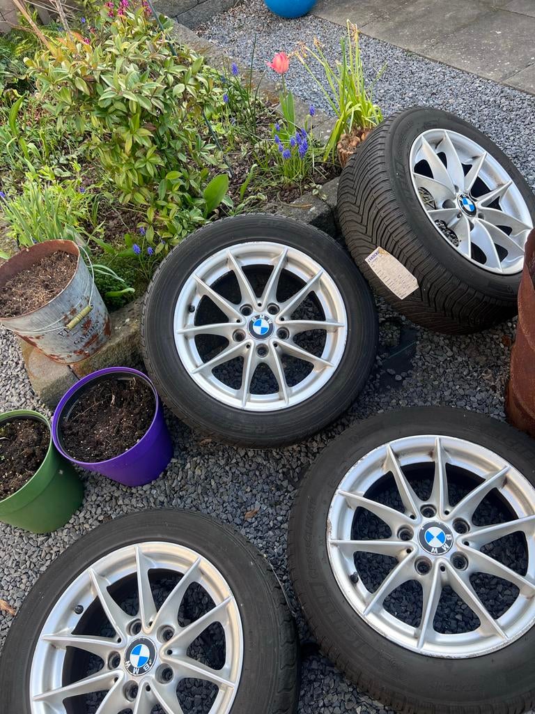 BMW lichtmetalen wielen met winterbanden, Ophalen, Gebruikt, 16 inch, Banden en Velgen