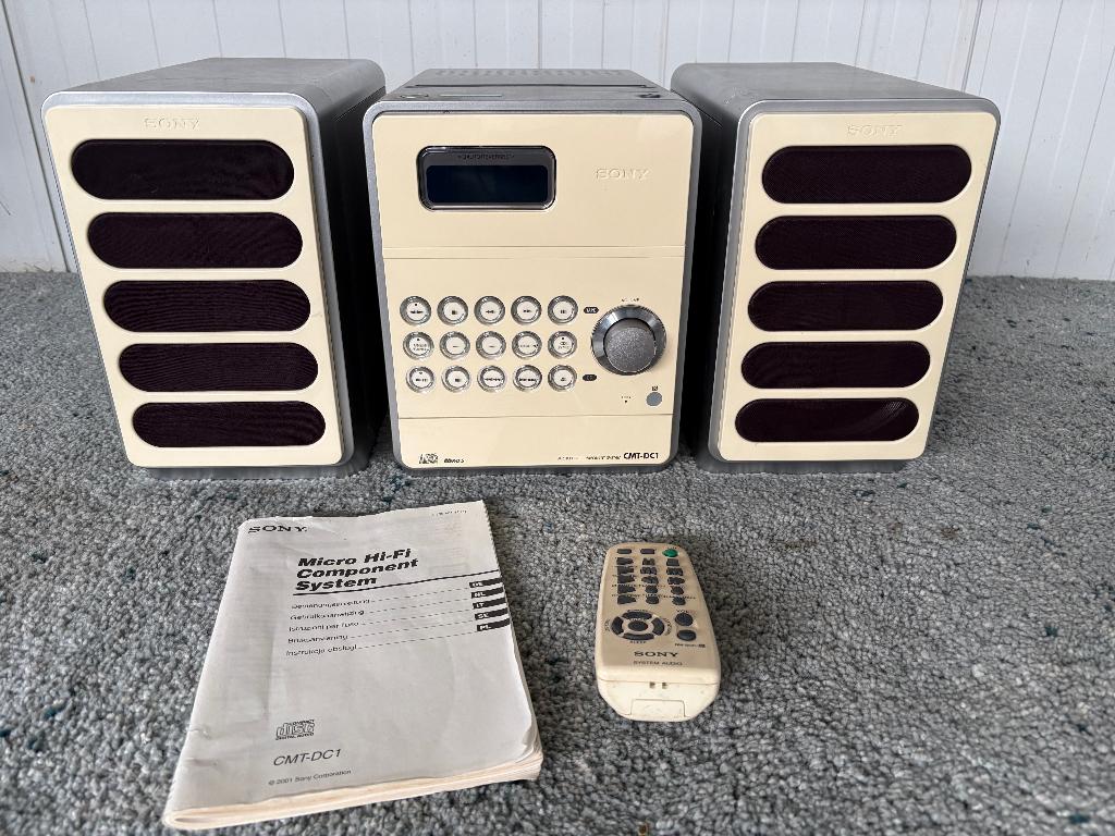 Sony CMT-DC1 Micro Stereo + remote, Gebruikt, Ophalen of Verzenden, Tuner of Radio, Microset