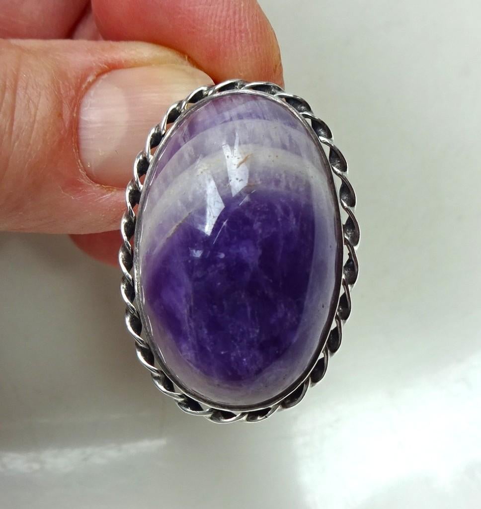 Oud zilveren hanger / broche: grote amethist cabochon, Ophalen of Verzenden, Zilver, Hanger, Met edelsteen
