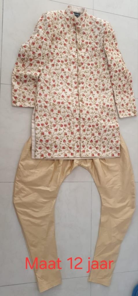 Traditioneel Indiaas kostuum voor jongens, maat 12 jaar, Ophalen of Verzenden, Zo goed als nieuw, Onbekend, Jongen