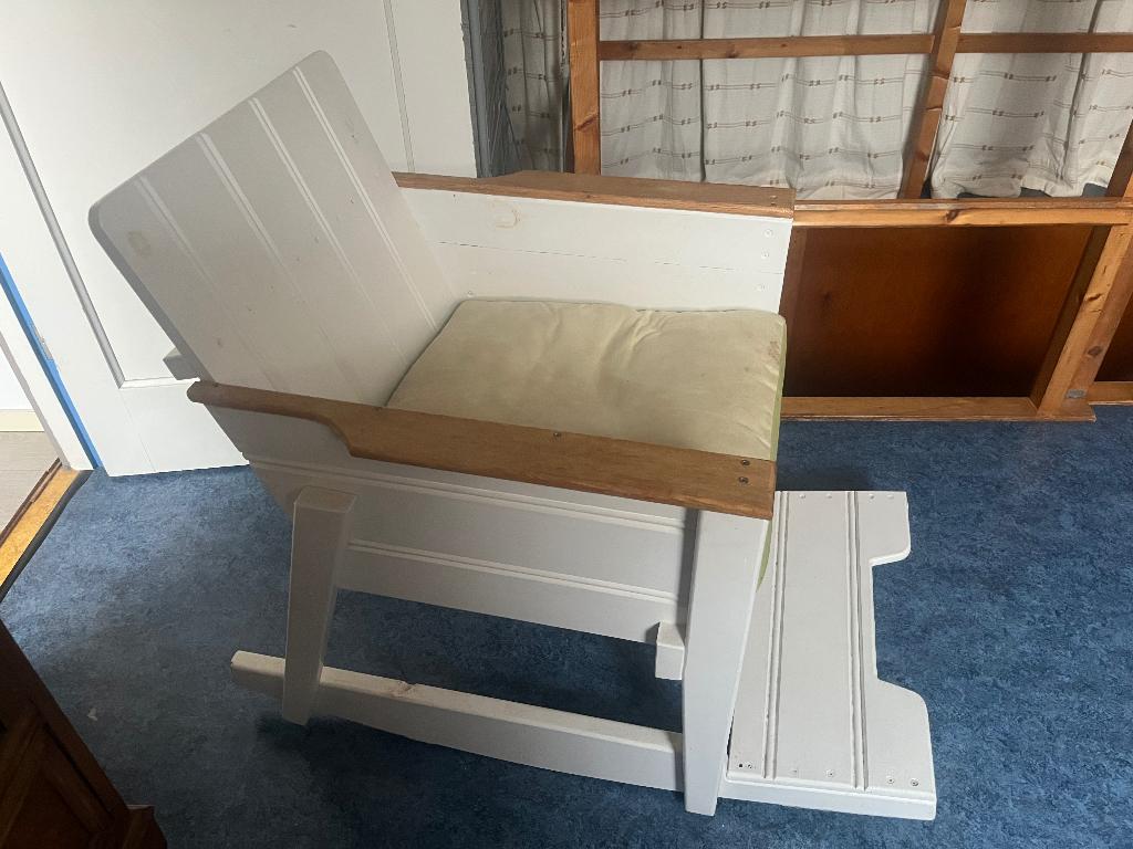 Schommelstoel, Huis en Inrichting, Stoelen, Ophalen, Gebruikt, Wit, Eén
