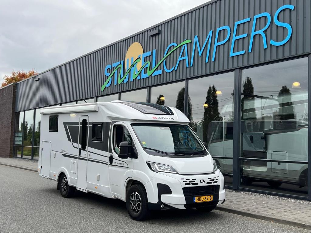 Adria Compact DL AUTOMAAT/MEMO FIETSREK, Automaat, Fiat, Tot en met 2, Bedrijf