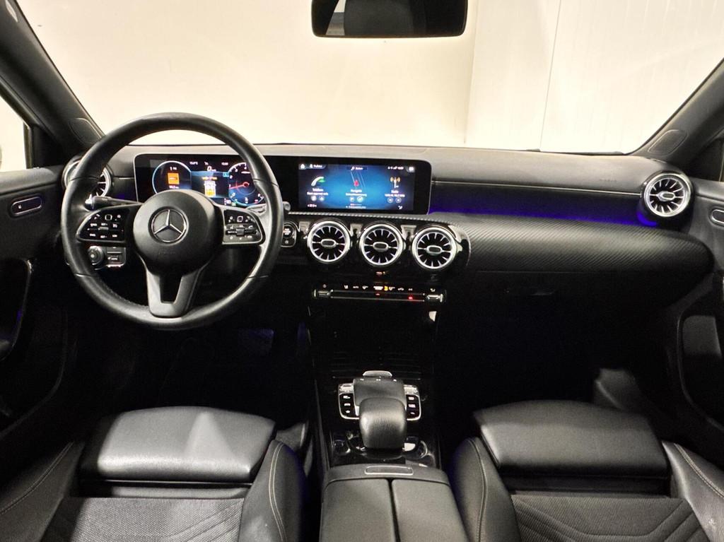 Mercedes A -Klasse A 200|LANE ASSIST|PANOSCHUIFDAK|CAMERA, Gebruikt, Panoramadak, Overige carrosserieën, Met garantie (alle)