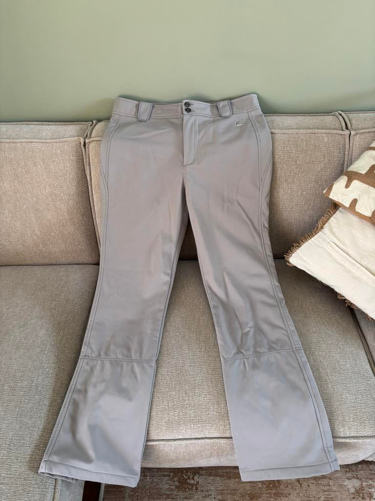 Mooie grijze dames skibroek Luhta maat 44, Kleding | Dames, Wintersportkleding, Ophalen of Verzenden, Zo goed als nieuw, Maat 42/44 (L)