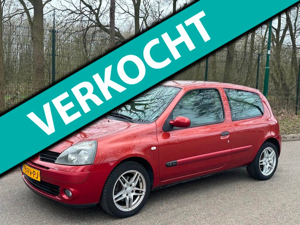 Renault Clio 1.4-16V RIJDGOED/AIRCO/NWEAPK/INRUILKOOP, Voorwielaandrijving, Metallic lak, Handgeschakeld, Grijs