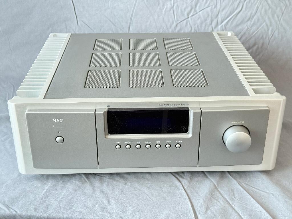 NAD M3 The Masters Series – Dual Mono Integrated Amplifier, Zo goed als nieuw, 120 watt of meer, Stereo, Ophalen