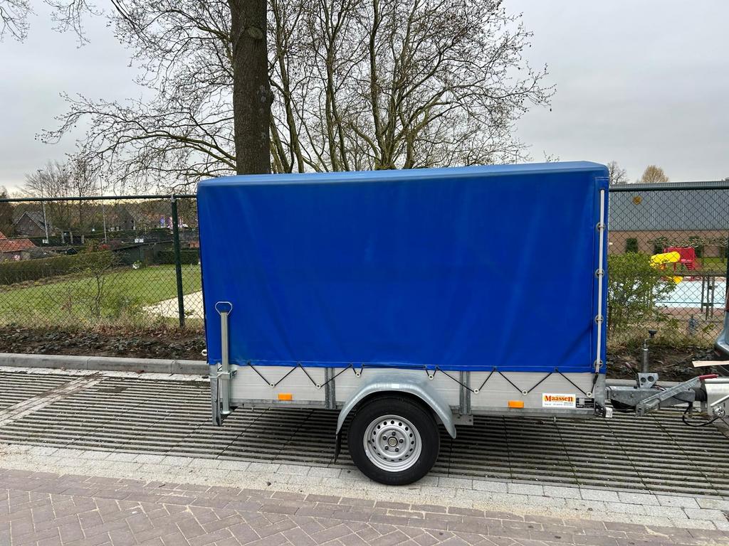 Aanhangwagen Saris, 250x130cm met zeil, Ophalen, Zo goed als nieuw