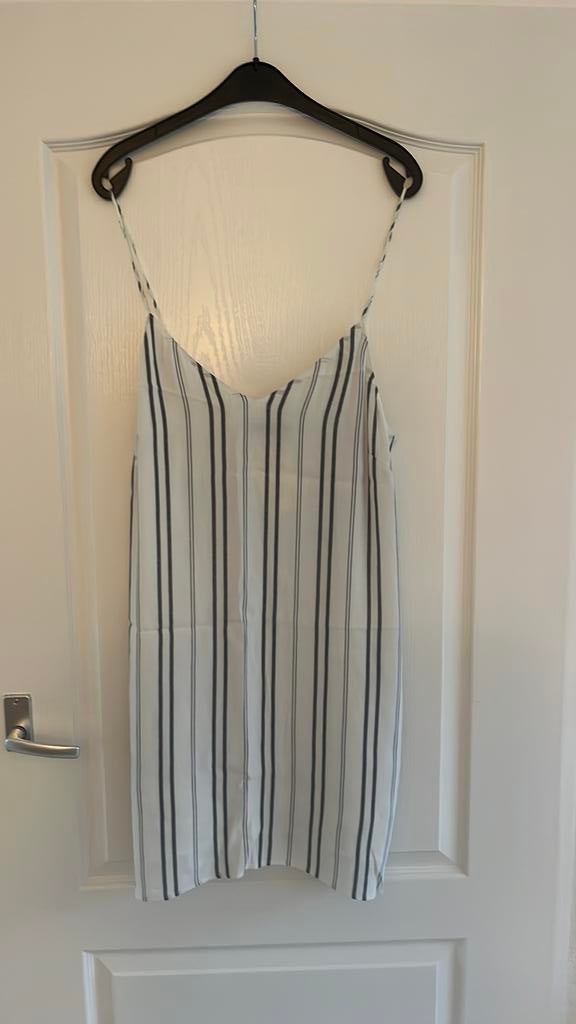 Jurkje. Bershka, Ophalen of Verzenden, Zo goed als nieuw, Zwart, Boven de knie