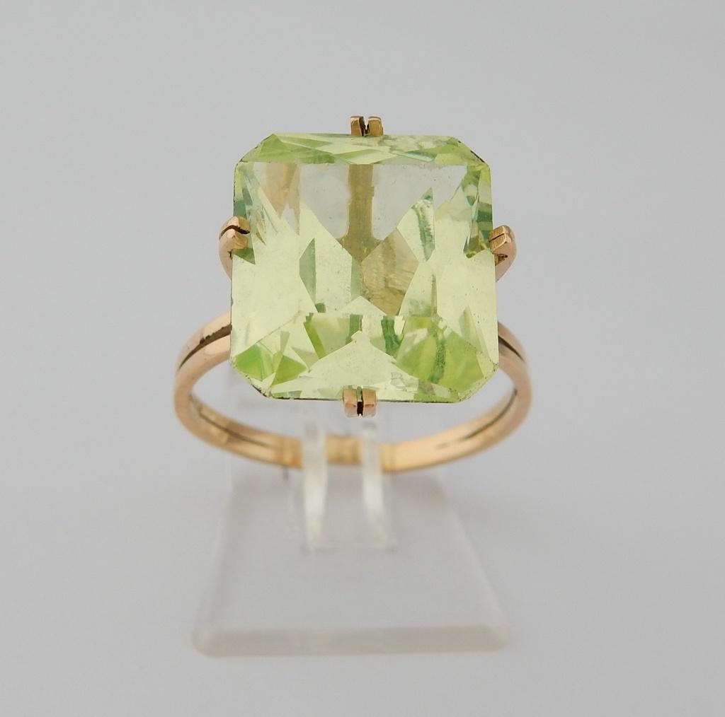 18 karaat Gouden Ring Damesring Groene edelsteen Peridoot, Jw, Verzenden, Nieuw, 17 tot 18