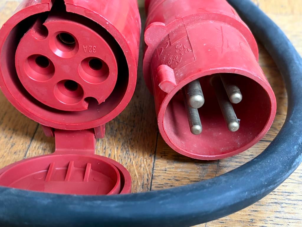 4G6mm² 25m 32A krachtstroom verlengkabel, Doe-het-zelf en Verbouw, Elektra en Kabels, Ophalen, Zo goed als nieuw, Kabel of Snoer