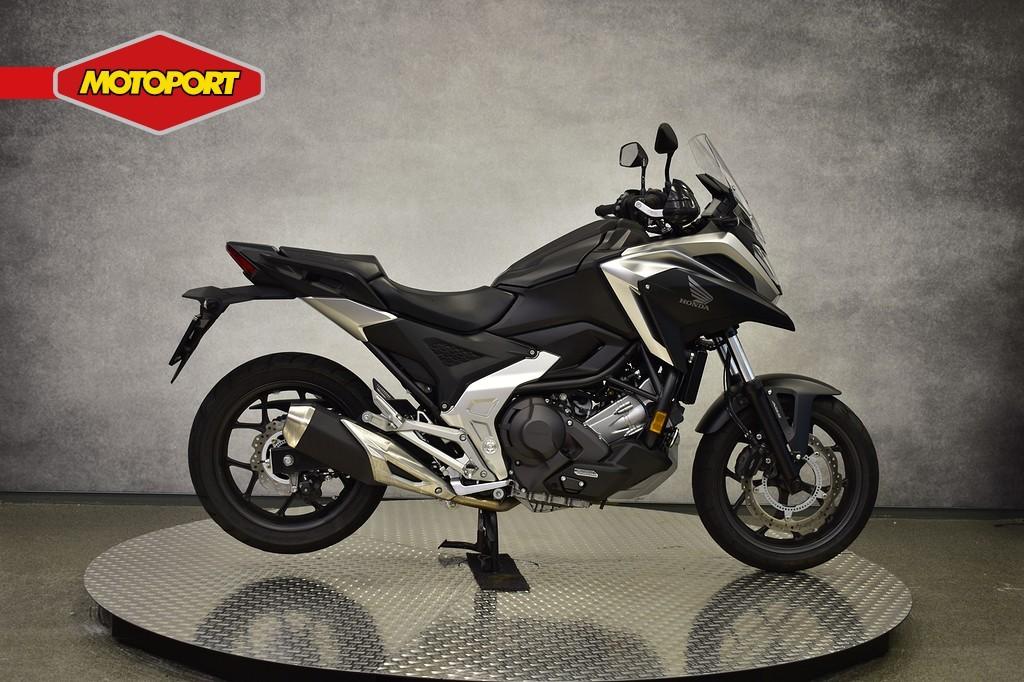 Honda NC 750 X DCT (bj 2021)