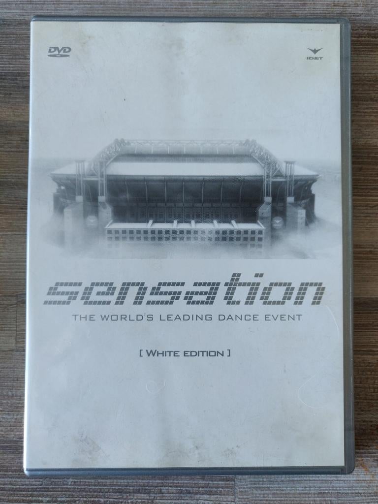 Sensation White Edition en Black Edition DVD's, Cd's en Dvd's, Alle leeftijden, Ophalen, Zo goed als nieuw