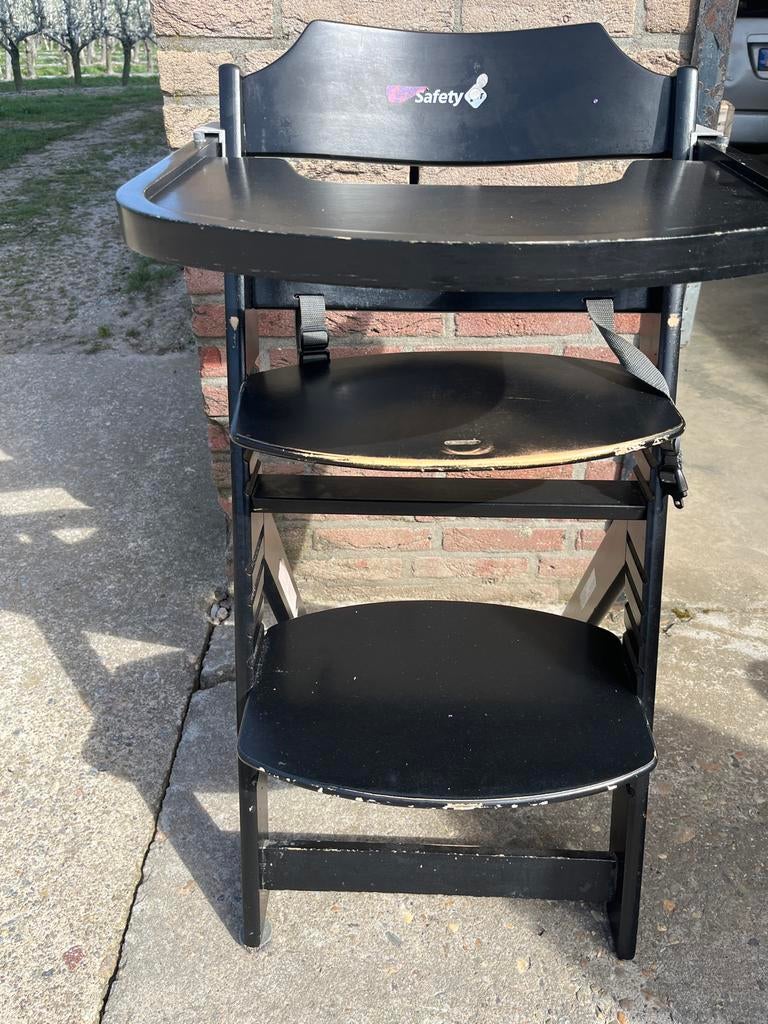 Safety 1st Timba Meegroeistoel Zwart met Eetblad, Kinderen en Baby's, Kinderstoelen, Gebruikt, Meegroeistoel, Afneembaar eetblad