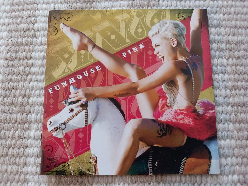CD Pink / P!nk - Funhouse (2008) **VERZ/OPH**, Ophalen, Zo goed als nieuw