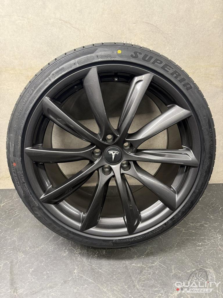 5x114,3 21 inch Tesla model Y 2020+ Breedset Velgen + Banden, 255 mm, -, -, Banden en Velgen