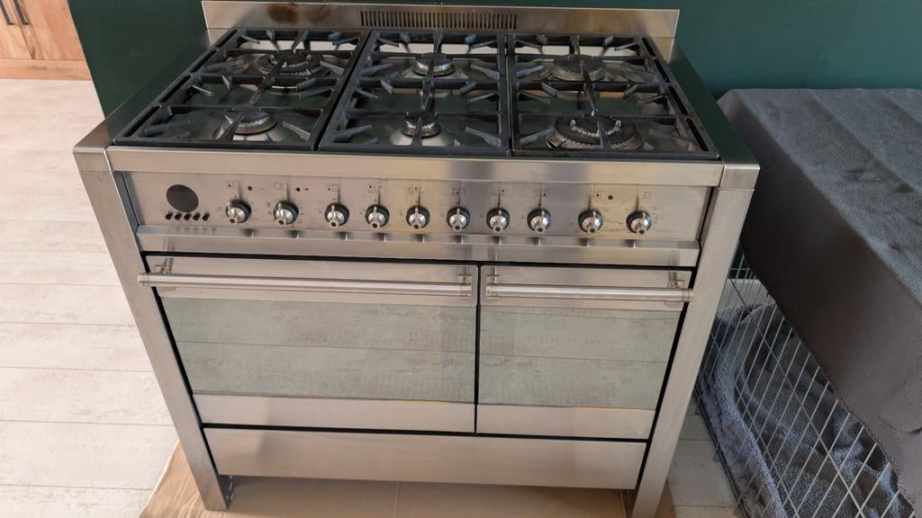 Smeg gasfornuis 6 pits dubbele oven rvs, Ophalen, Gebruikt, Warmhoudplaat, 60 cm of meer