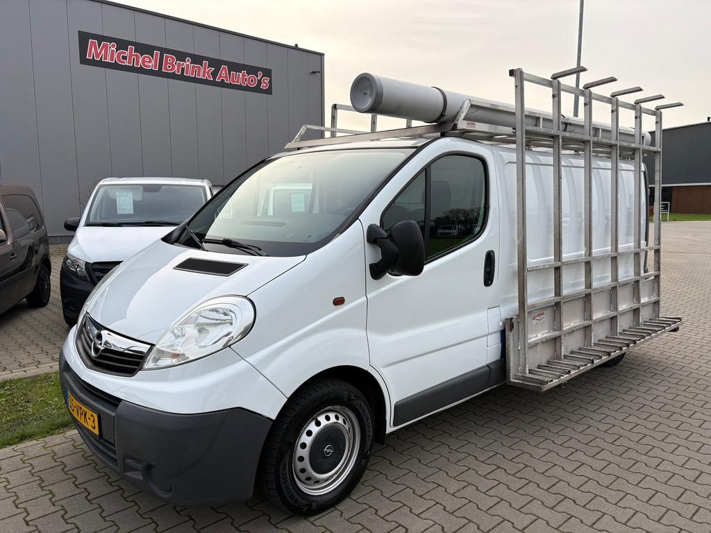 Opel Vivaro 2.0 CDTI L2H1 Glaswagen Youngtimer, Auto's, Bestelauto's, Voorwielaandrijving, Stof, Zwart, Wit