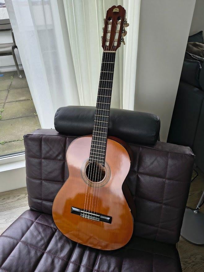 Klassieke gitaar Admira Malaga, Ophalen, Zo goed als nieuw, Klassieke of Spaanse gitaar, Met koffer