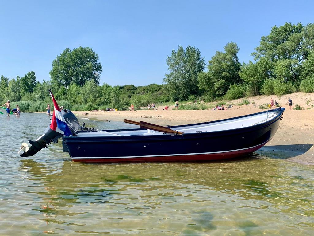 Keurig bootje met Yamaha 9.9 pk bb motor uit mei 2017., Ophalen, Tot 10 pk, Zo goed als nieuw, 3 tot 6 meter