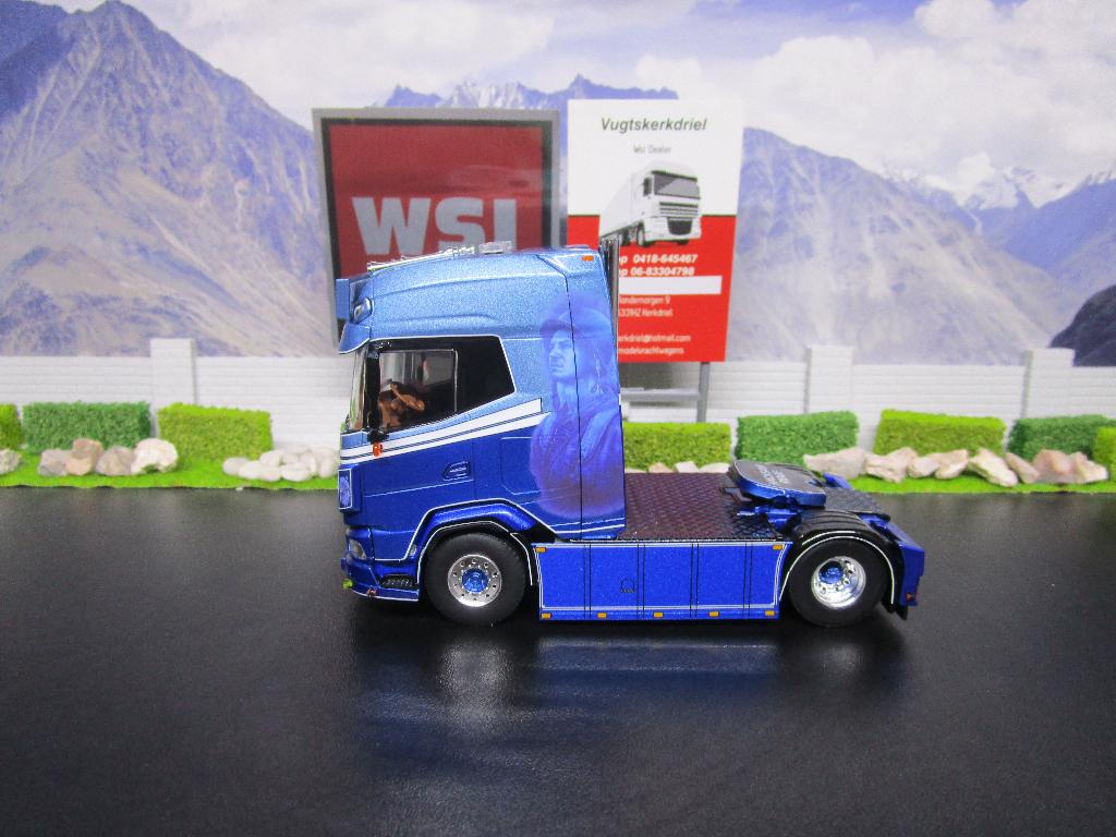 Wsi 01-4442 Transport Apers , Daf XG + 4x2, Ophalen, Nieuw, Bus of Vrachtwagen, Wsi