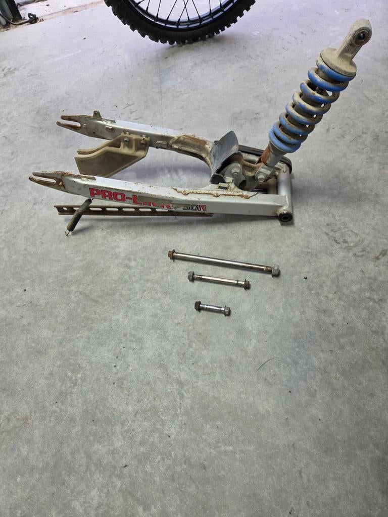 Honda mtx prolink achterbrug inclusief assen, Ophalen of Verzenden, Gebruikt, Overige typen, Honda nsr mbx mtx mb mt