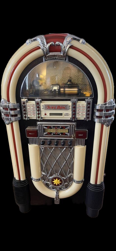 Jukebox met cd en radio., Ophalen, Gebruikt, 1970 tot heden, Overige merken