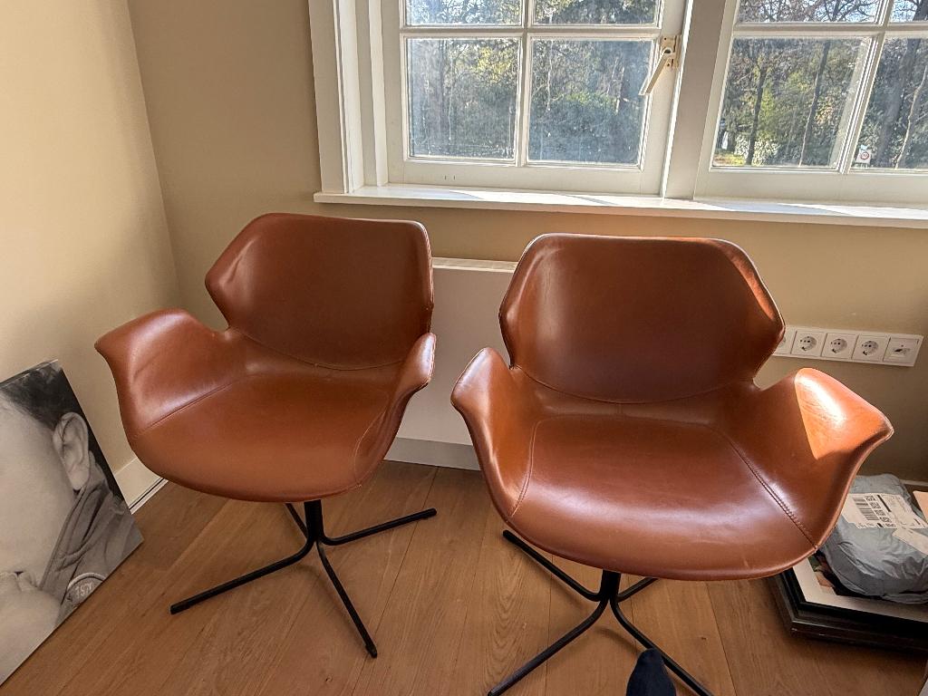 Zuiver stoelen, Ophalen, Gebruikt, Twee, Bruin