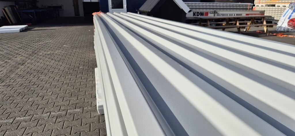 B-Keus dak, gevel, isolatie, kleurpanelen sandwich | €15/m2, Ophalen, Zo goed als nieuw, Overige materialen, 50 tot 100 mm