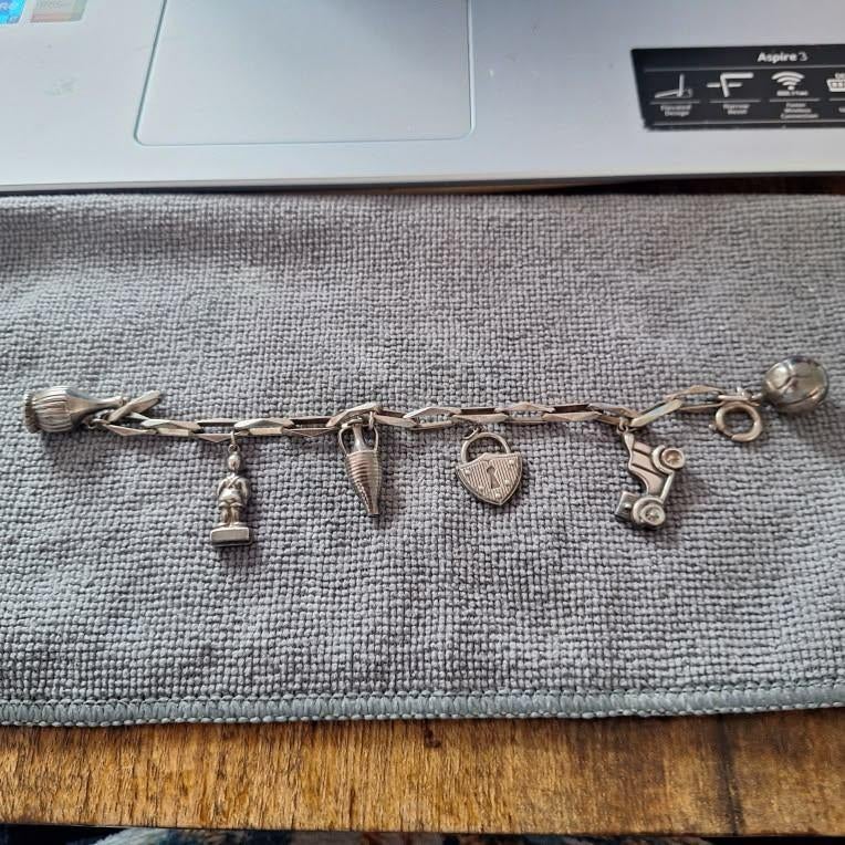 Zilveren dames bedelarmband, Ophalen of Verzenden, Zilver, Armband