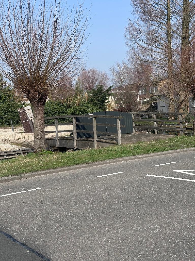 Brug, Doe-het-zelf en Verbouw, Ophalen, Gebruikt