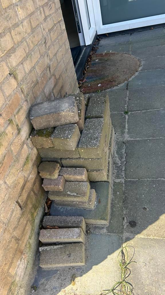 Stapel bakstenen/ klinkers, Ophalen, Gebruikt