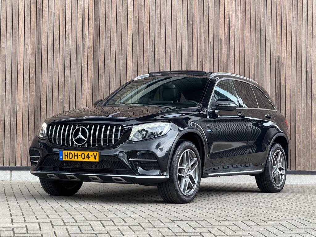 Mercedes-Benz GLC-klasse 350e 4MATIC AMG-Line|Pano|Sidesteps, Automaat, Gebruikt, 4 cilinders, 2000 kg