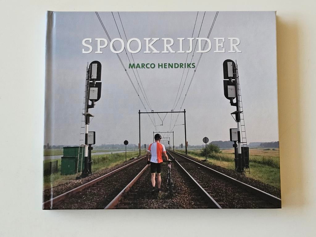 Spookrijder - Marco Hendriks (Boek), Ophalen of Verzenden, Zo goed als nieuw, Marco Hendriks, Nederland