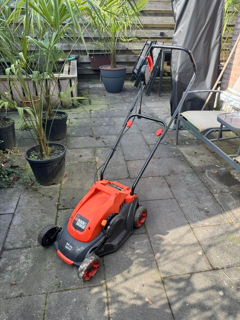 Black & decker grasmaaier, Ophalen of Verzenden, Gebruikt