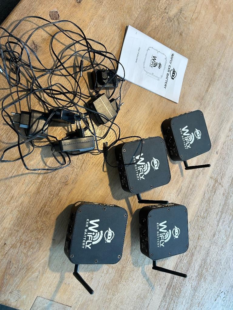 ADJ WiFly, Ophalen, Zo goed als nieuw, Licht