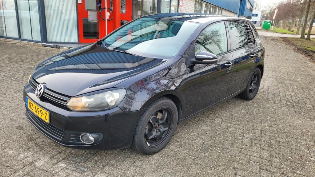 Volkswagen Golf 6 1.4 TSI 90KW 2010 Zwart Inruil koopje, Stof, 4 cilinders, Bedrijf, Golf