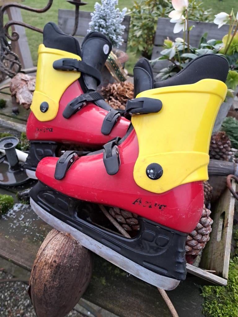 Ijshocky schaatsen .Maat 43, Sport en Fitness, IJshockey, Ophalen, Gebruikt, Schaatsen