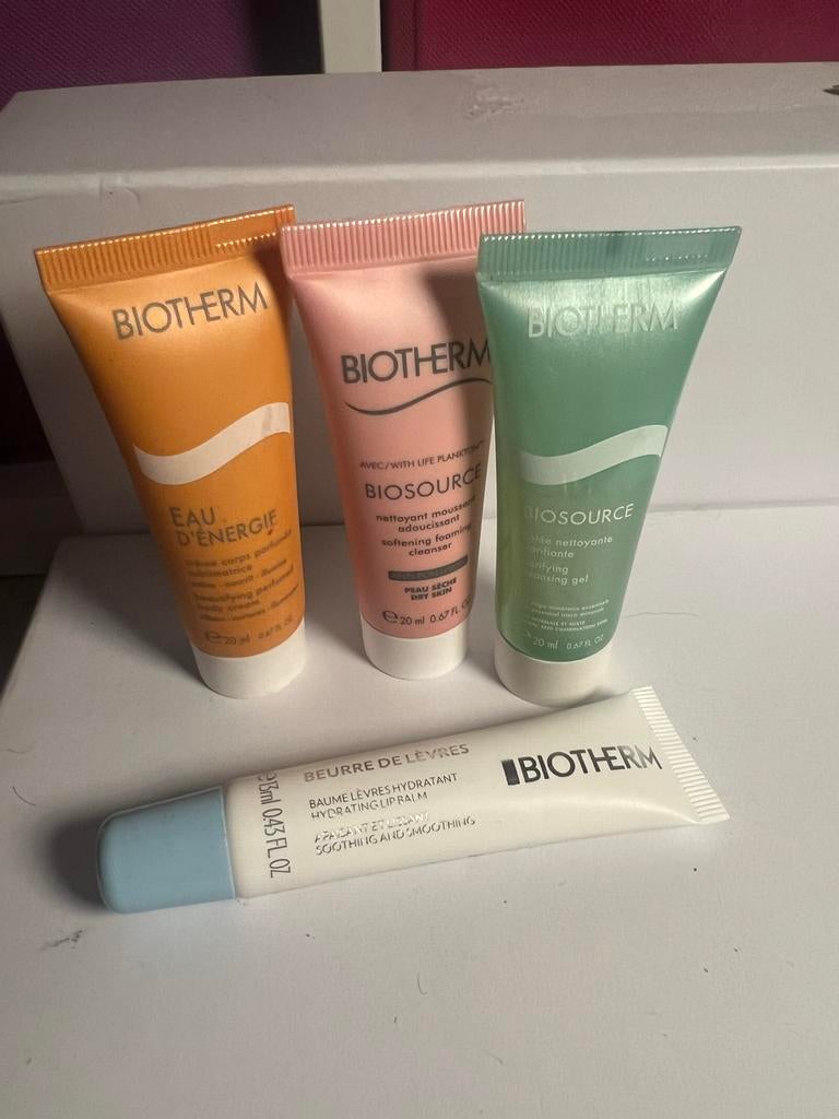 Biotherm gezichts verzorging, Verzenden, Nieuw, Gehele gezicht, Verzorging