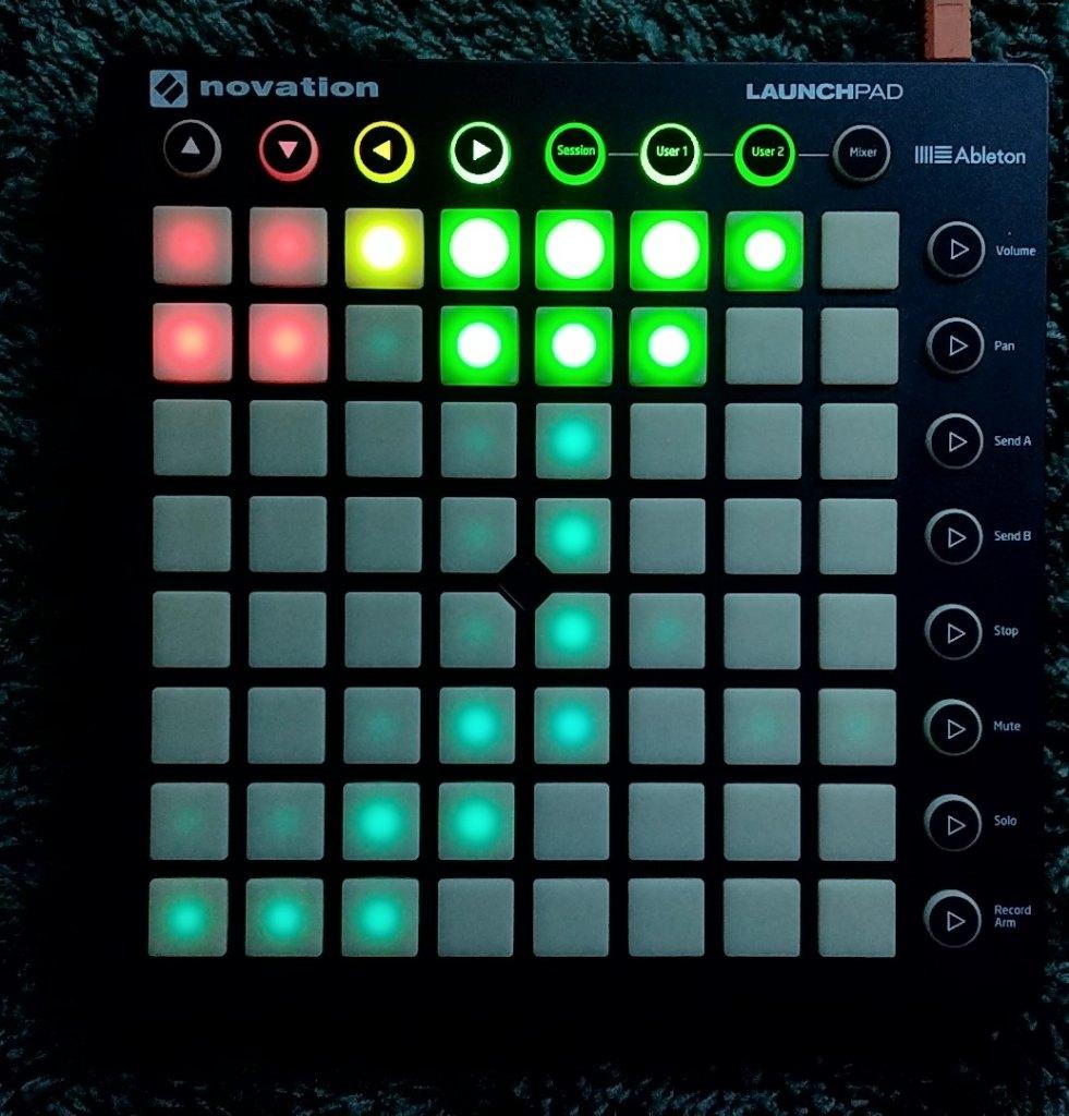 Launchpad novation, Muziek en Instrumenten, Midi-apparatuur, Ophalen of Verzenden, Gebruikt