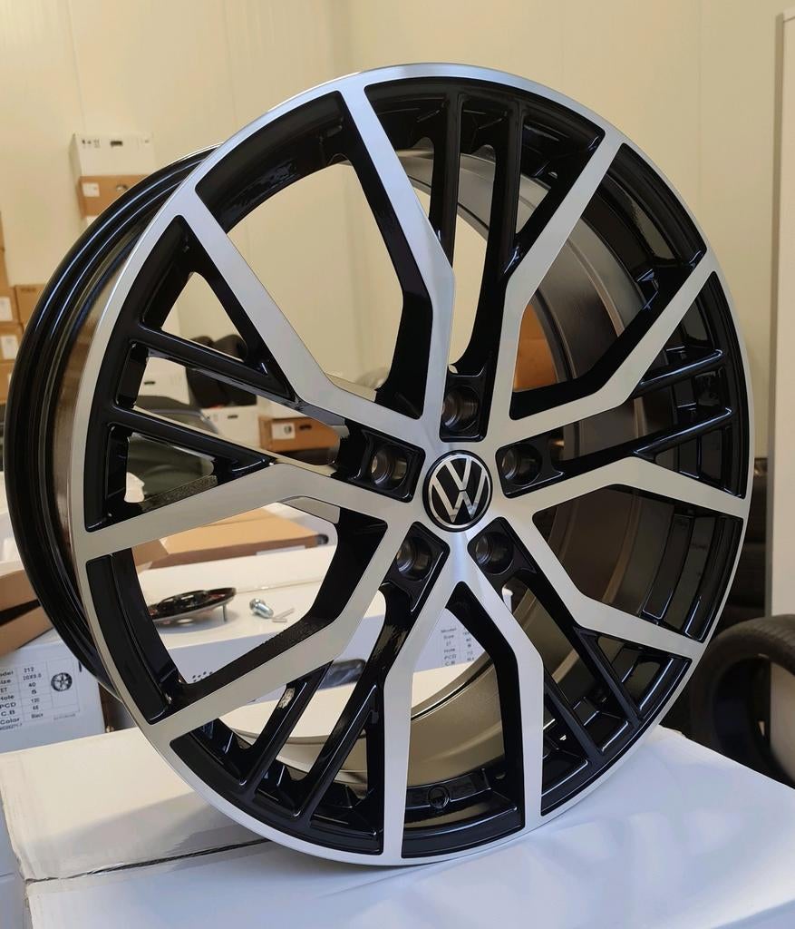 19 inch Santiago Look velgen VOLKSWAGEN GOLF 6 7 8 GTI GTE, Auto-onderdelen, Banden en Velgen, 19 inch, Velg(en), Nieuw, Ophalen of Verzenden