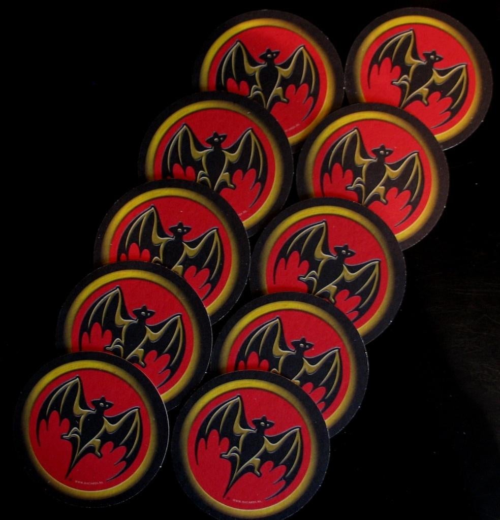 Bacardi viltjes á 8 stuks +  Bacardi Roerstaafjes 6 stuks, Verzamelen, Merken en Reclamevoorwerpen, Verzenden, Nieuw, Gebruiksvoorwerp