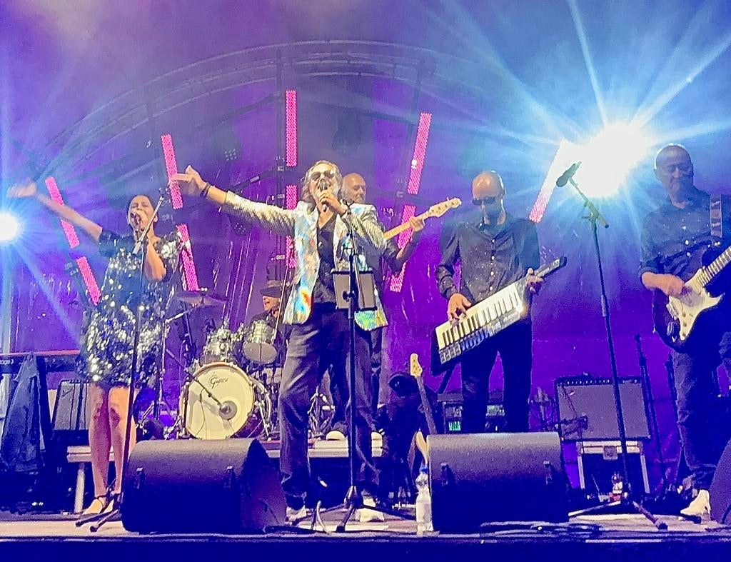 Dancedelight (Disco) coverband zoekt toetsenist, Diensten en Vakmensen, Muzikanten, Artiesten en Dj's, Band