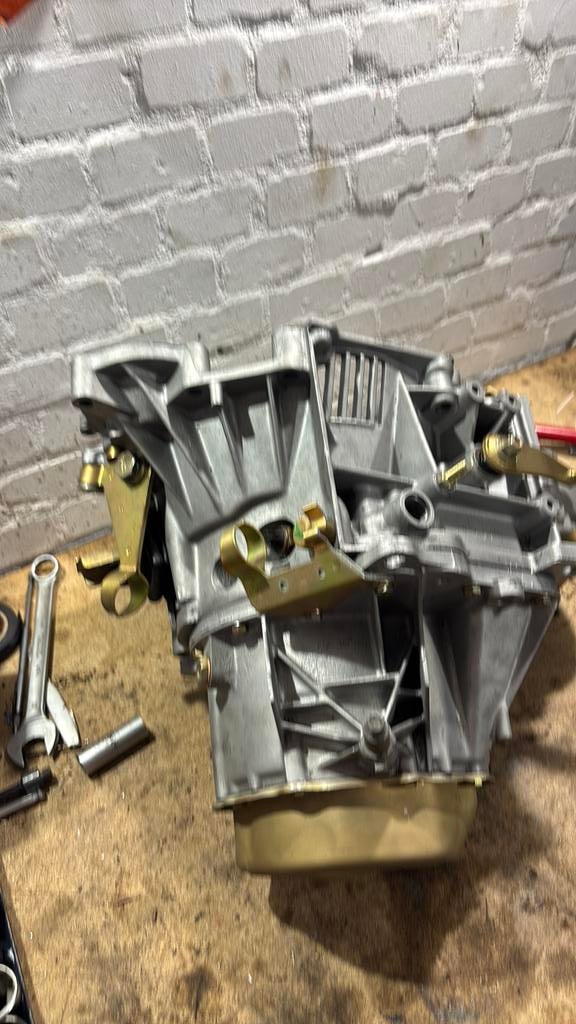 Peugeot 205 gti 1.6 versnellingsbak, Auto-onderdelen, Ophalen, Nieuw, Peugeot