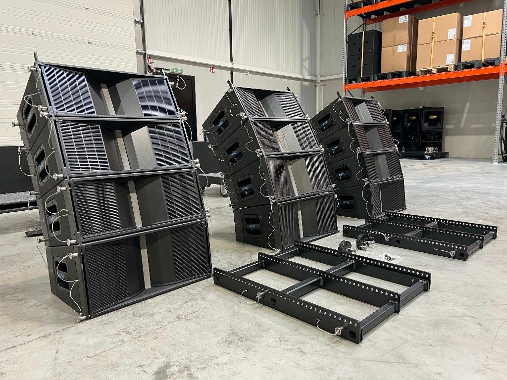 12x KME PANO line array: 8x QL906 + 4x QL1215 + 2x frame, Overige merken, Gebruikt, Ophalen of Verzenden, 120 watt of meer